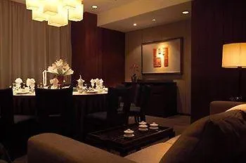 Home Inn Jiangsu Road Shanghai Hotel